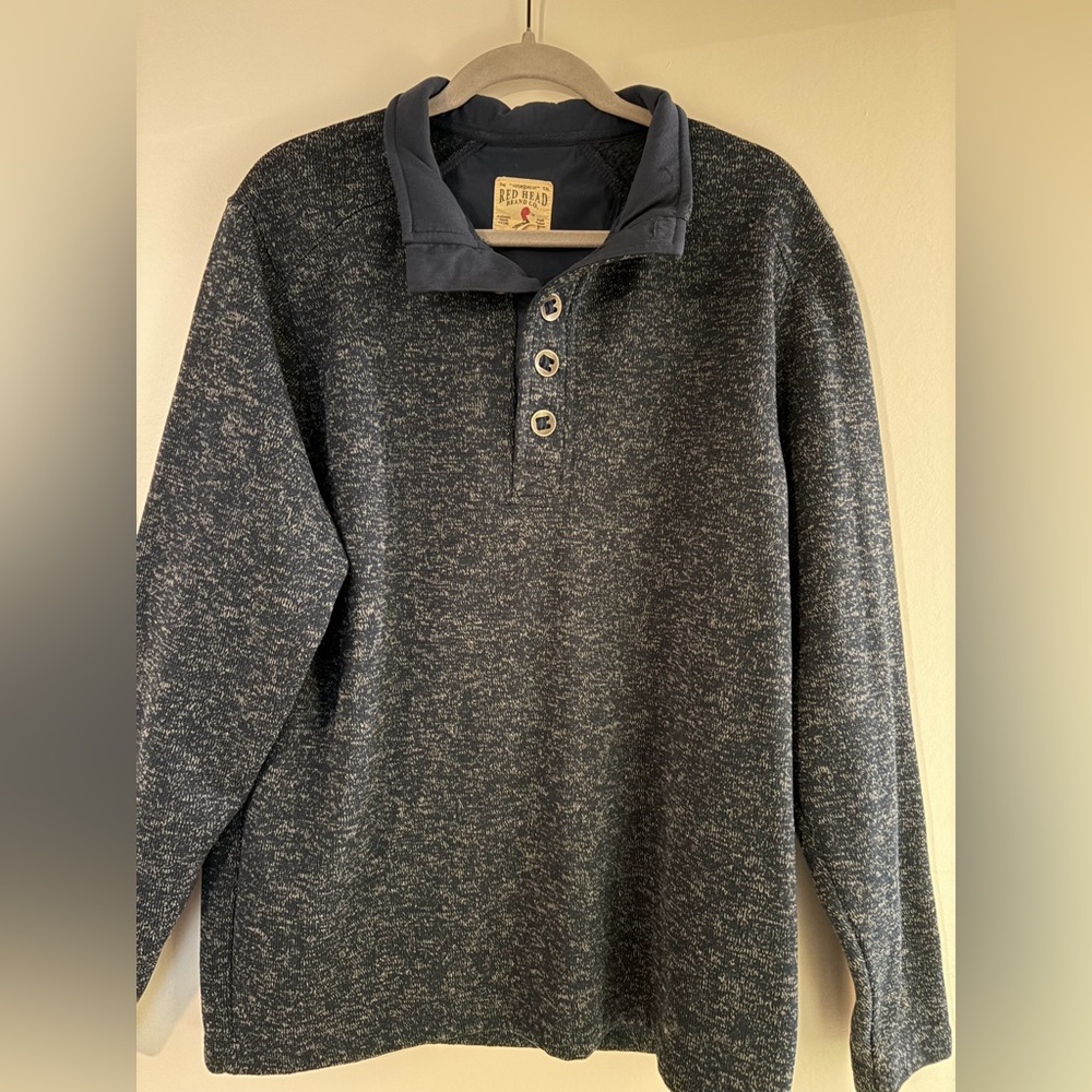 Navy Pullover